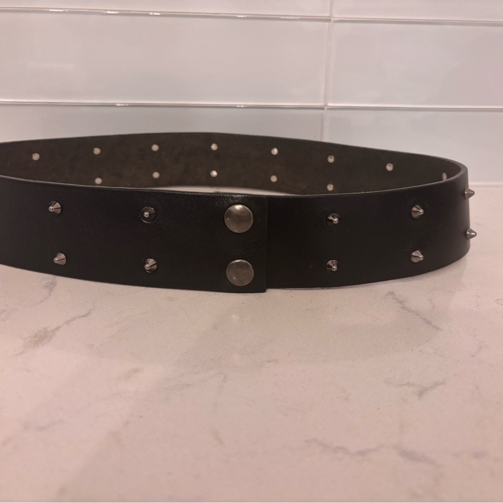 Brave Leather Belt in Black - Picture 3 of 7